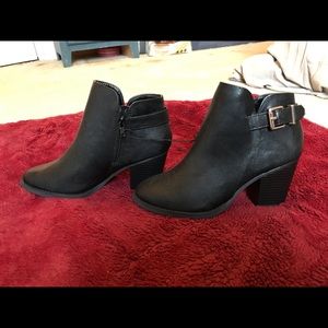 Express booties